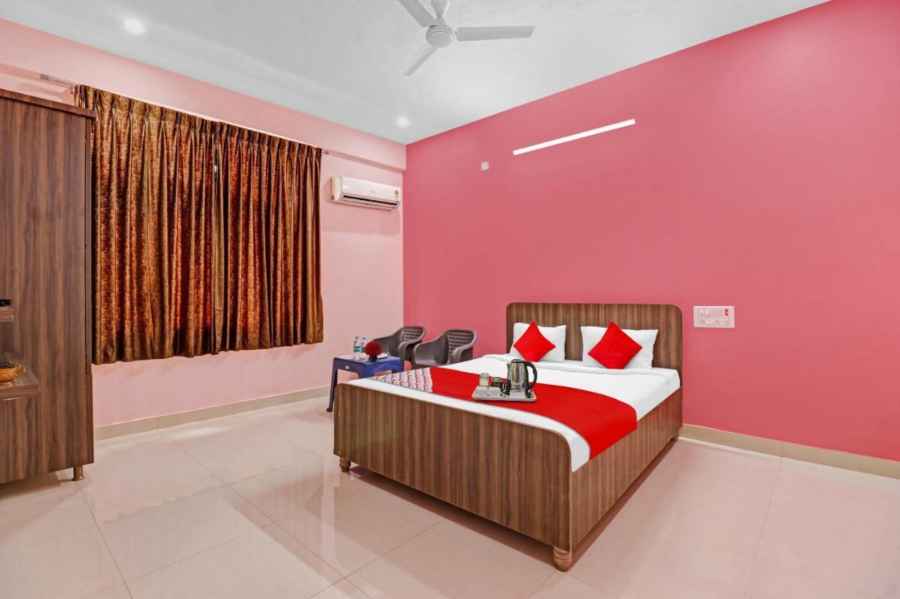 Hotel Golden Suites Bangalore Buitenkant foto